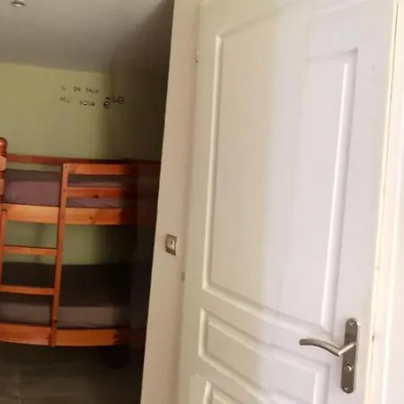 Au Gue Du Bois